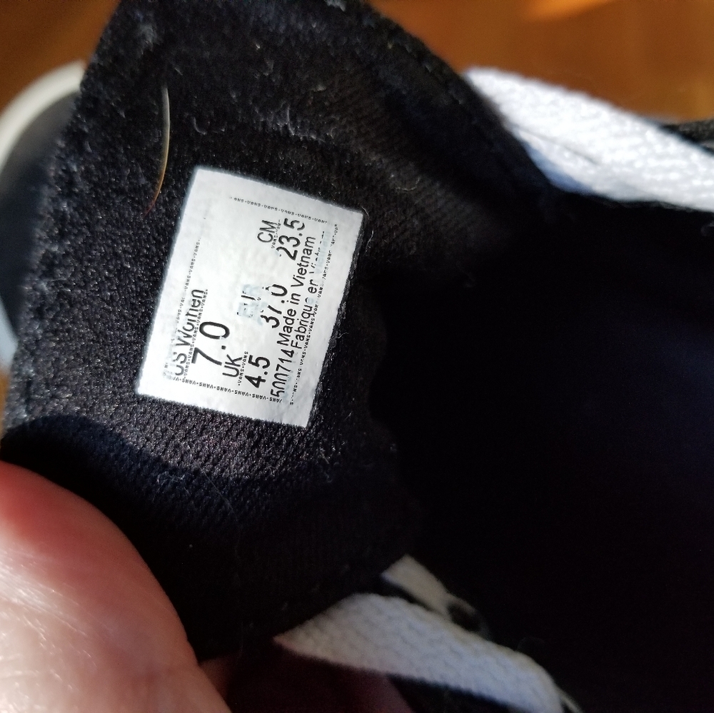 Classic Vans - Picture 6 of 6